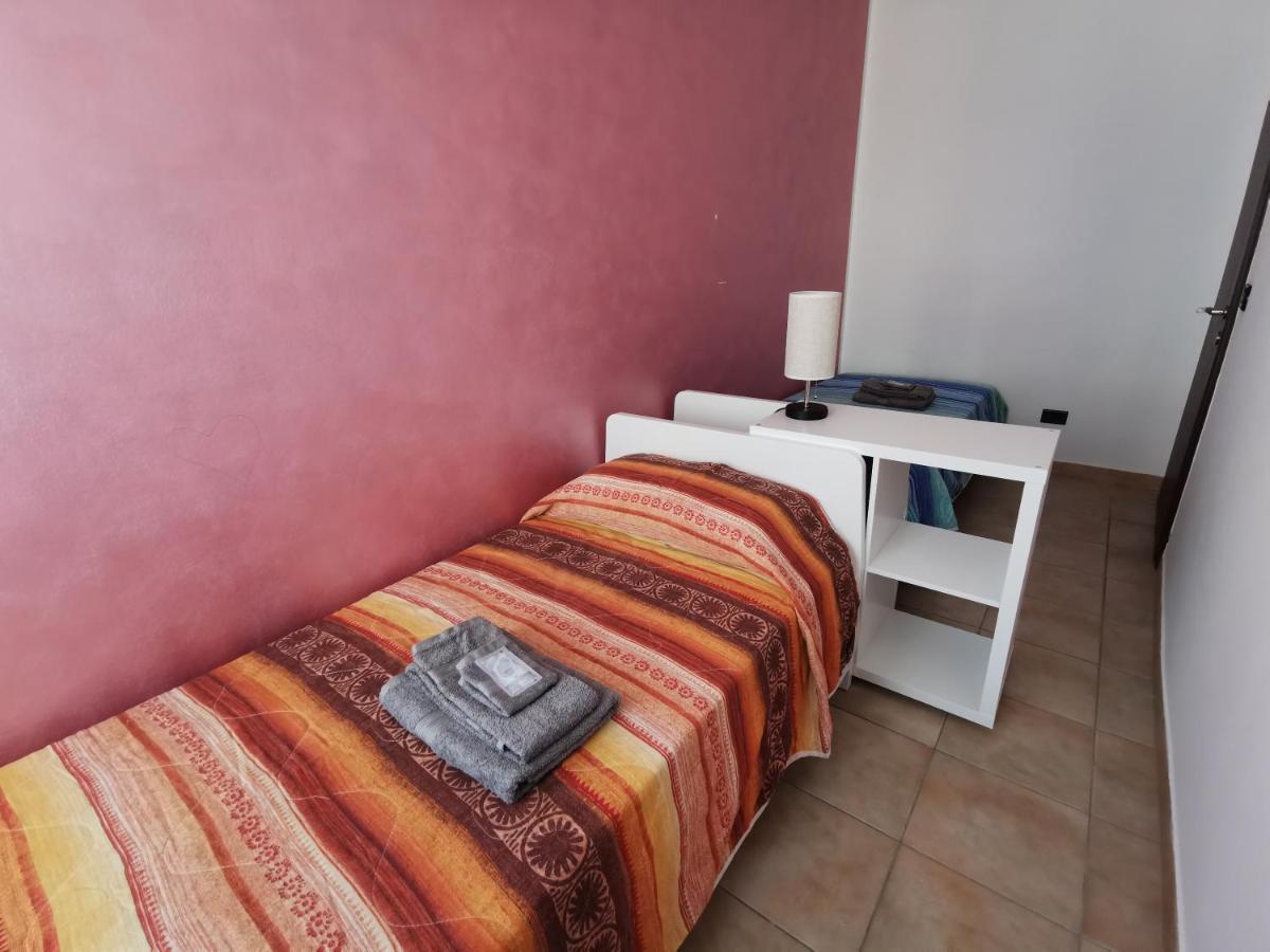 Happyhome, Belissimo Appartamento In Torino Kültér fotó